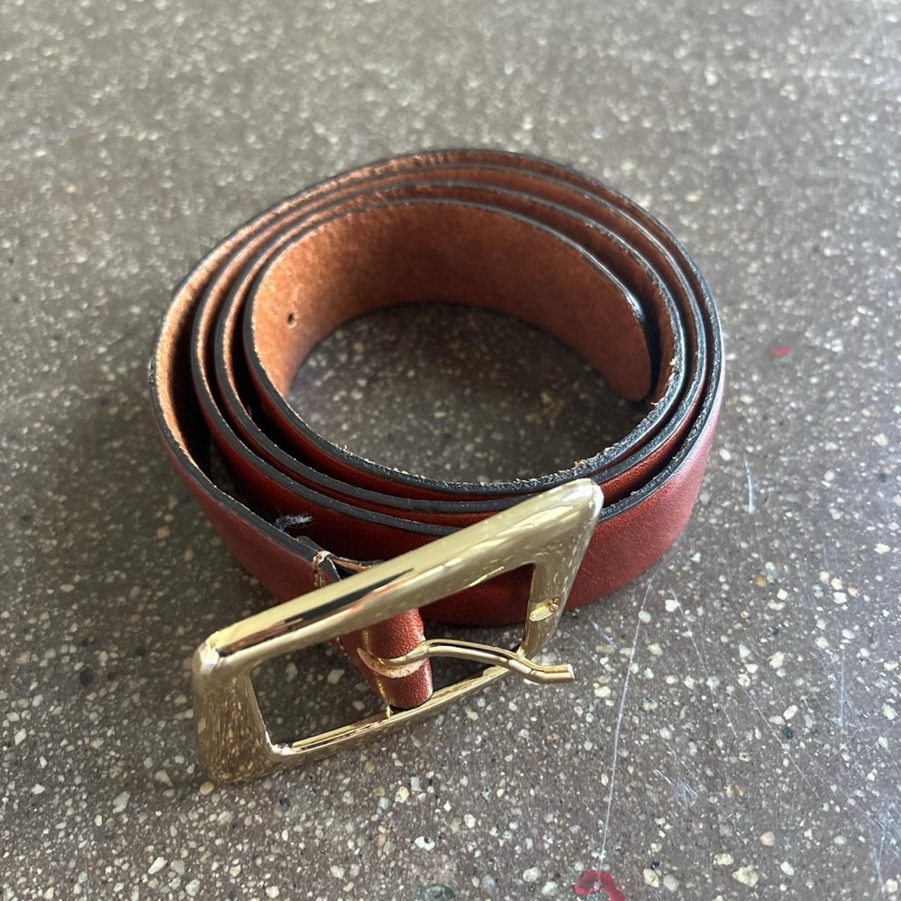 Zara Chestnut Belt with Shiny Gold Buckle